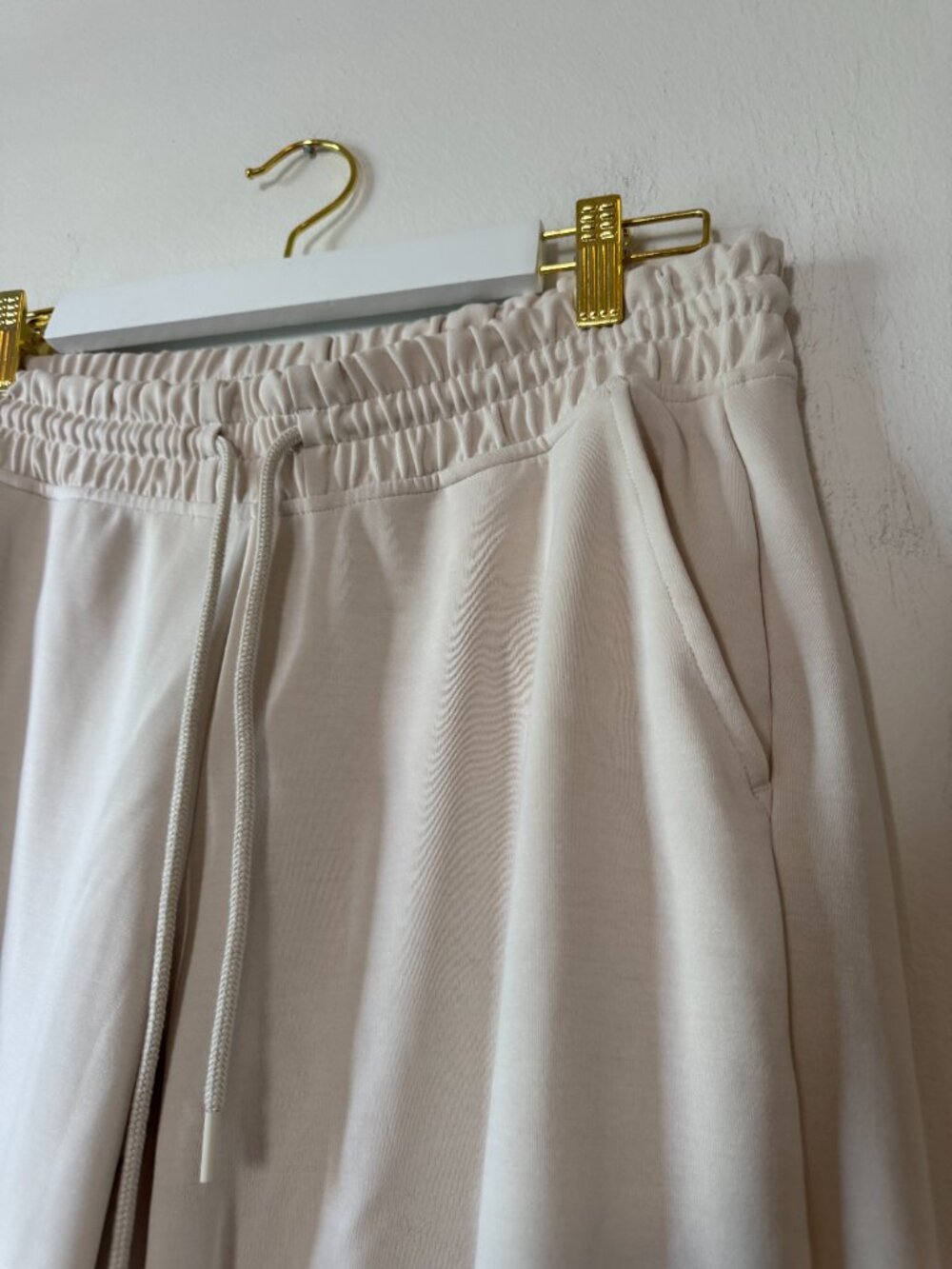 Athleta Seasoft Mid Rise Straight Pant - Picture 3 of 12